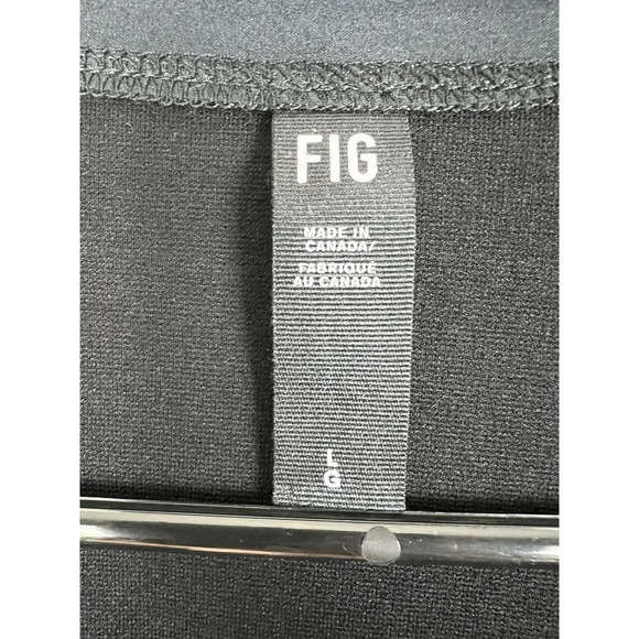 FIG NWT Black Long Sleeve Sweater UPF 50+ Women’s Large - Picture 2 of 9